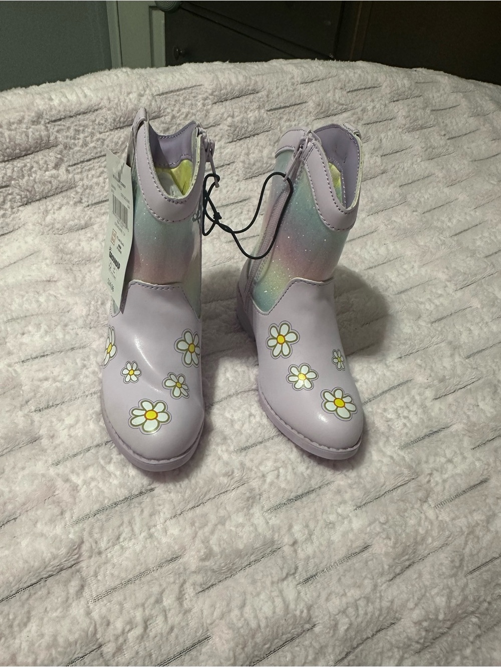 Girls' Lavender Daisy Western Boots with Character Accent size 7 - Picture 2 of 7
